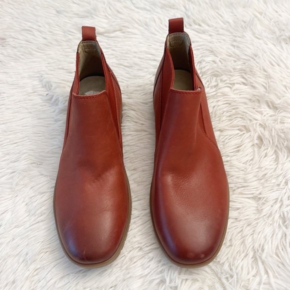 NEW $160 DANSKO Louisa leather slip on comfort low ankle boot women size 37 7 - Picture 5 of 9